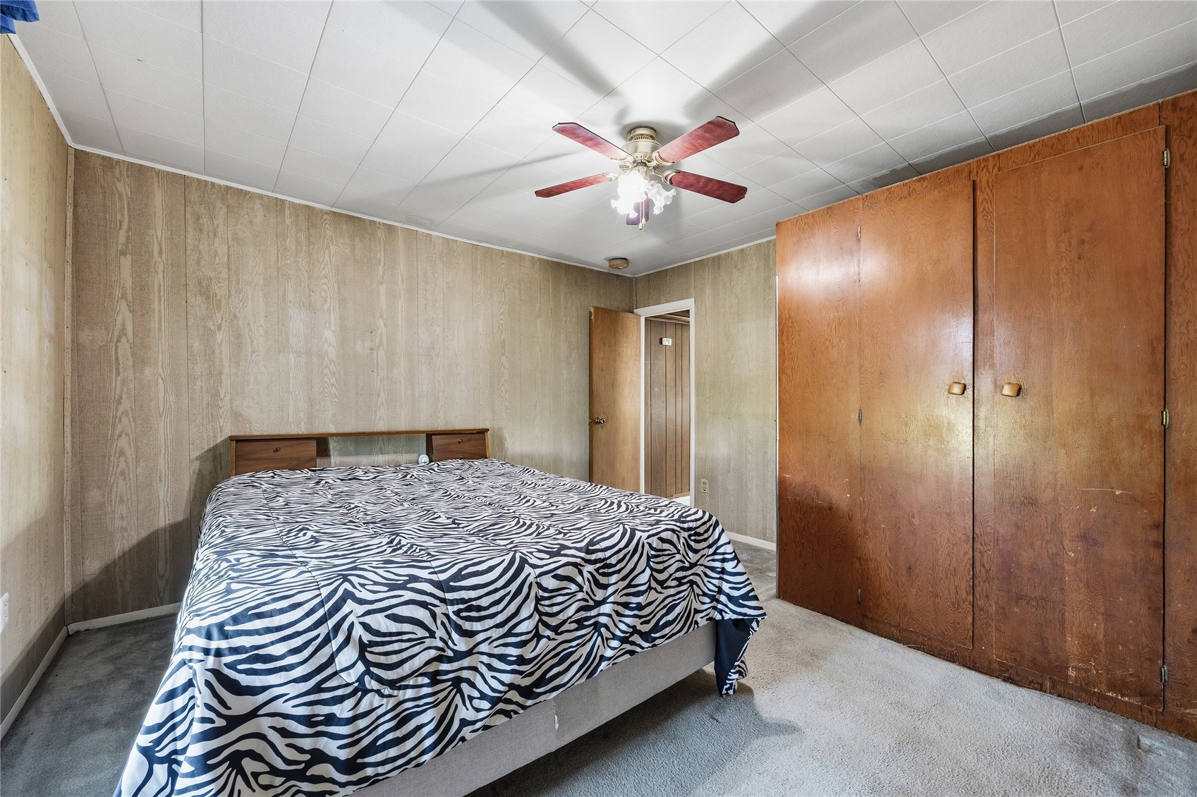 307 Fremont Street SW Blairstown IA 52209