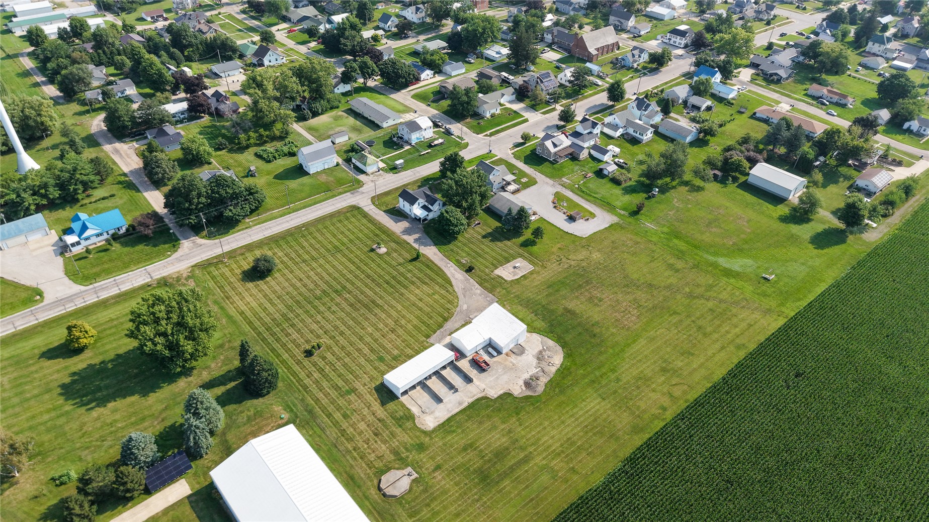 307 Fremont Street SW Blairstown IA 52209