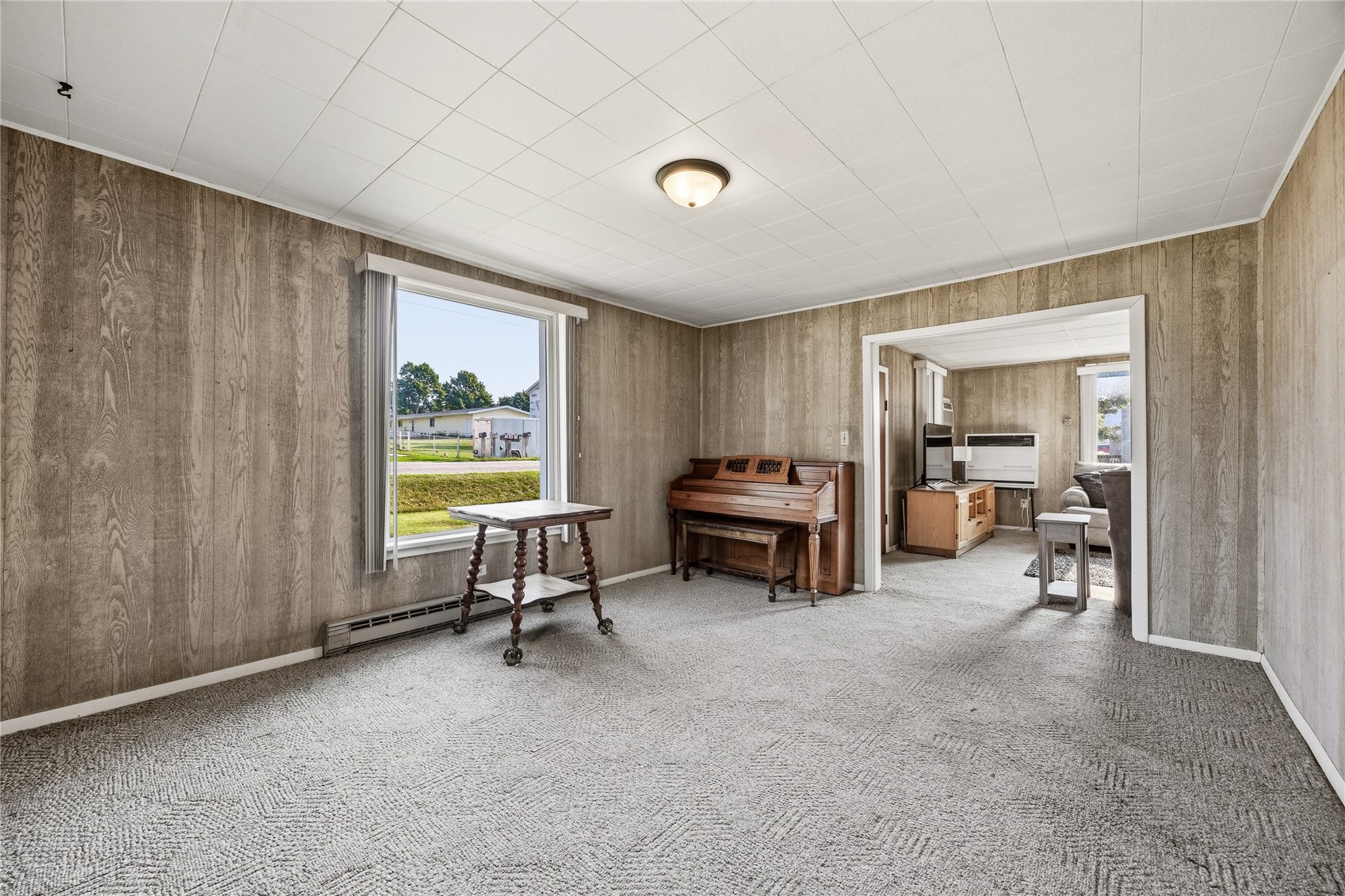 307 Fremont Street SW Blairstown IA 52209