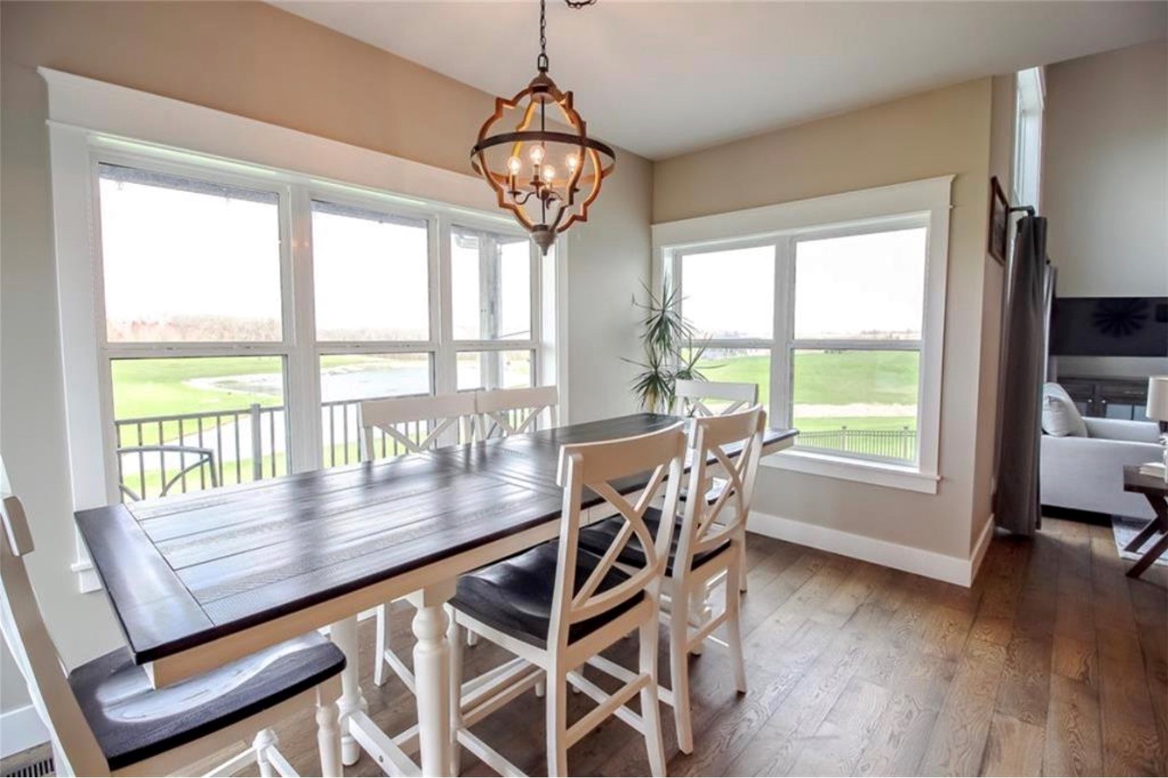 9174 207 Avenue Anamosa IA 52205