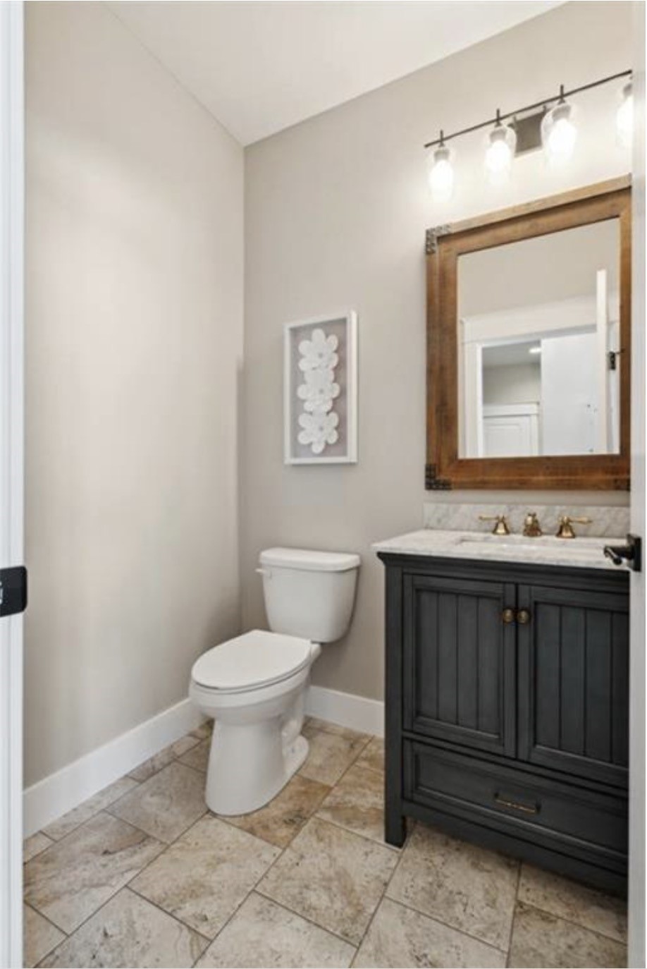 9174 207 Avenue Anamosa IA 52205