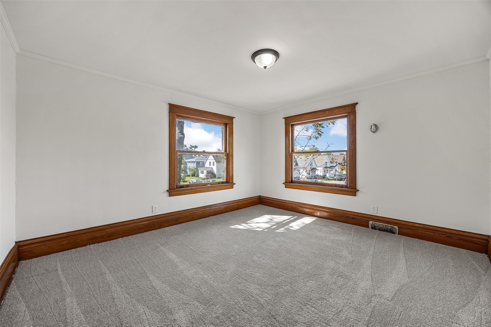 1703 A Avenue NE Cedar Rapids IA 52402