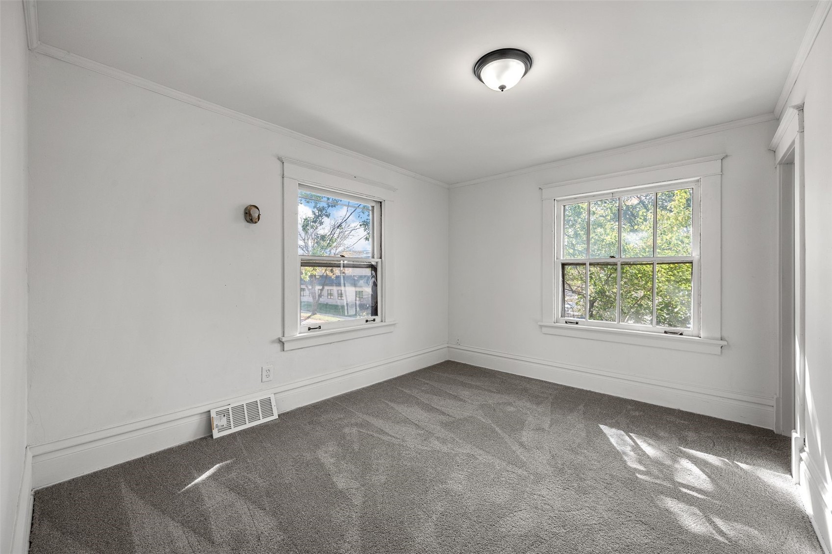 1703 A Avenue NE Cedar Rapids IA 52402
