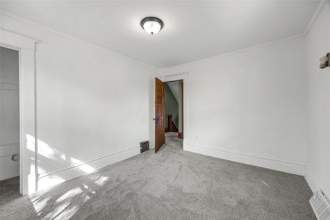 1703 A Avenue NE Cedar Rapids IA 52402