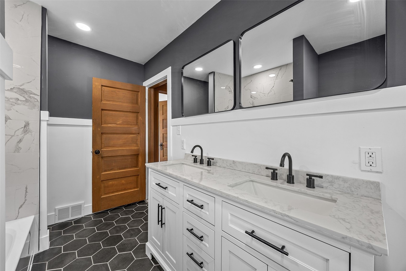 1703 A Avenue NE Cedar Rapids IA 52402