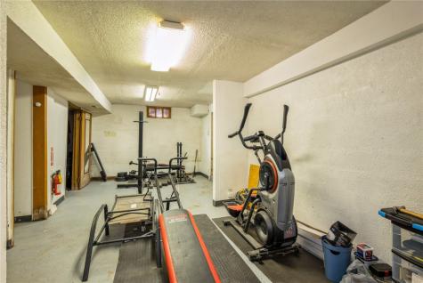 1722 Center Point Road NE Cedar Rapids IA 52402
