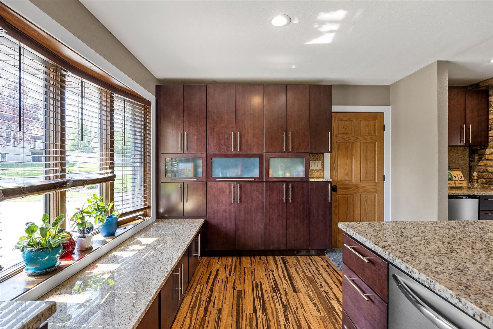 1896 Sunset Drive NE Solon IA 52333