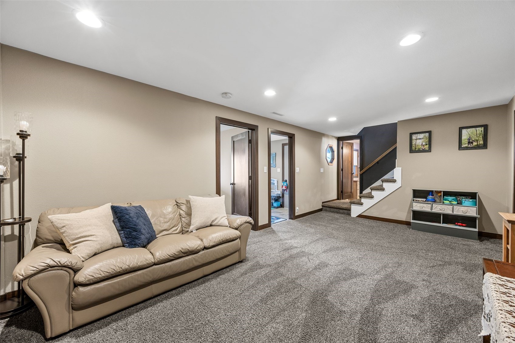 1896 Sunset Drive NE Solon IA 52333