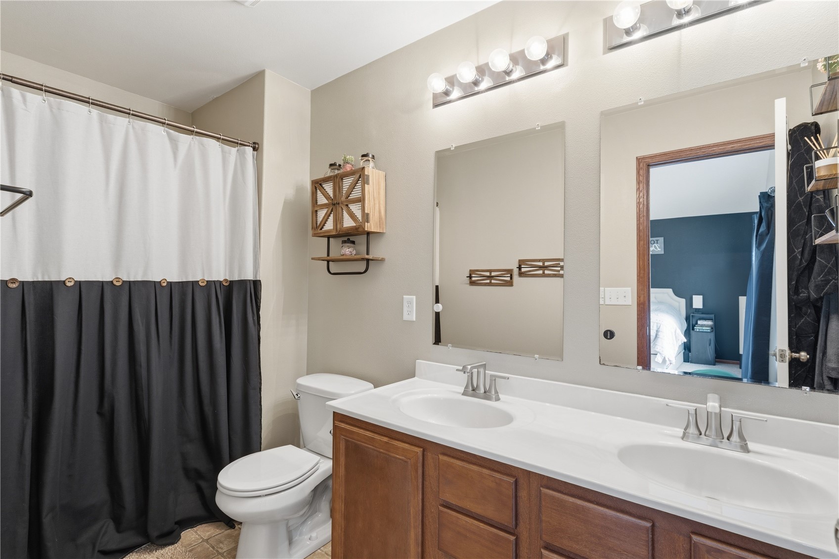 8417 Brighton Court Cedar Rapids IA 52404