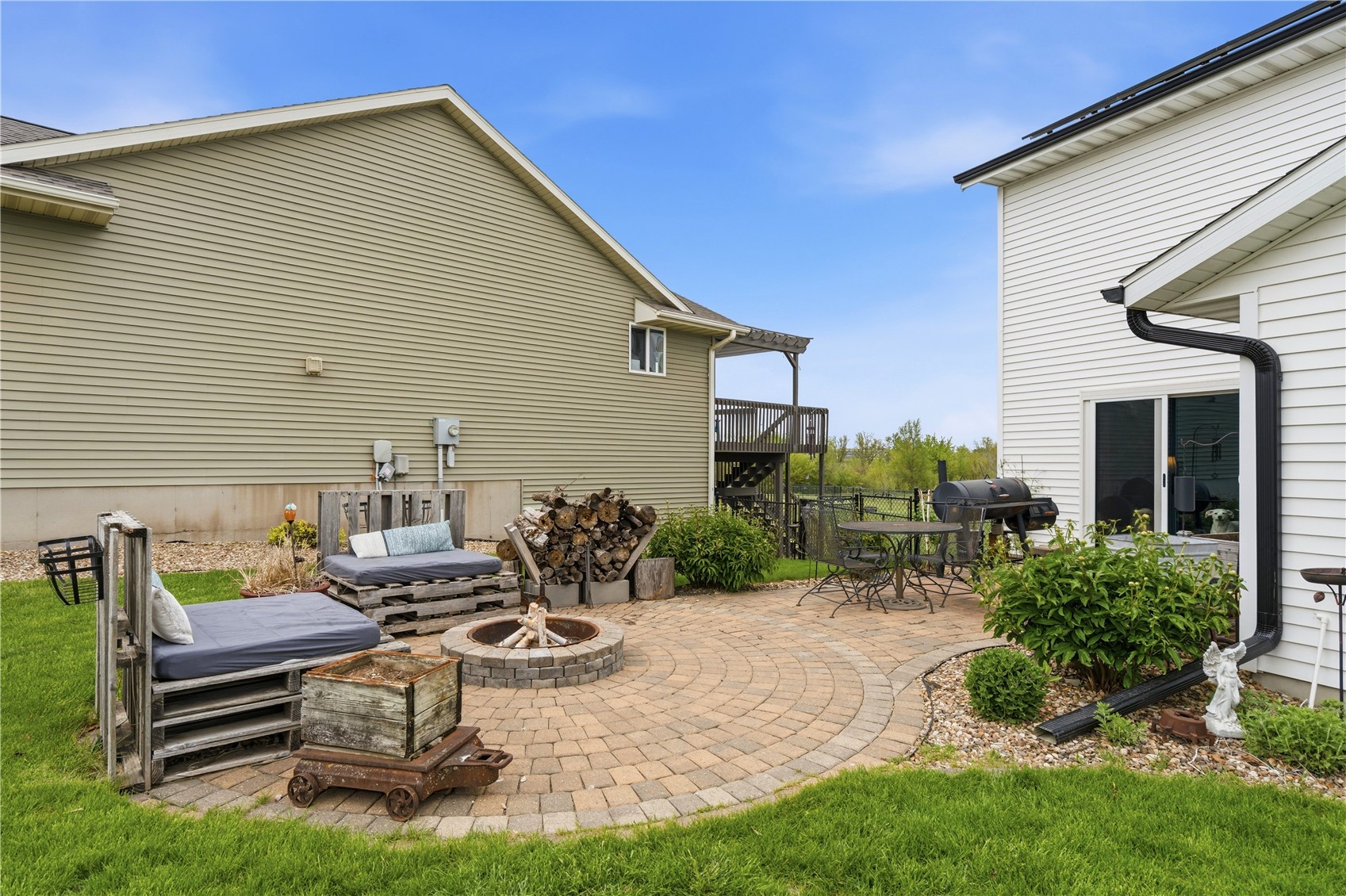 8417 Brighton Court Cedar Rapids IA 52404