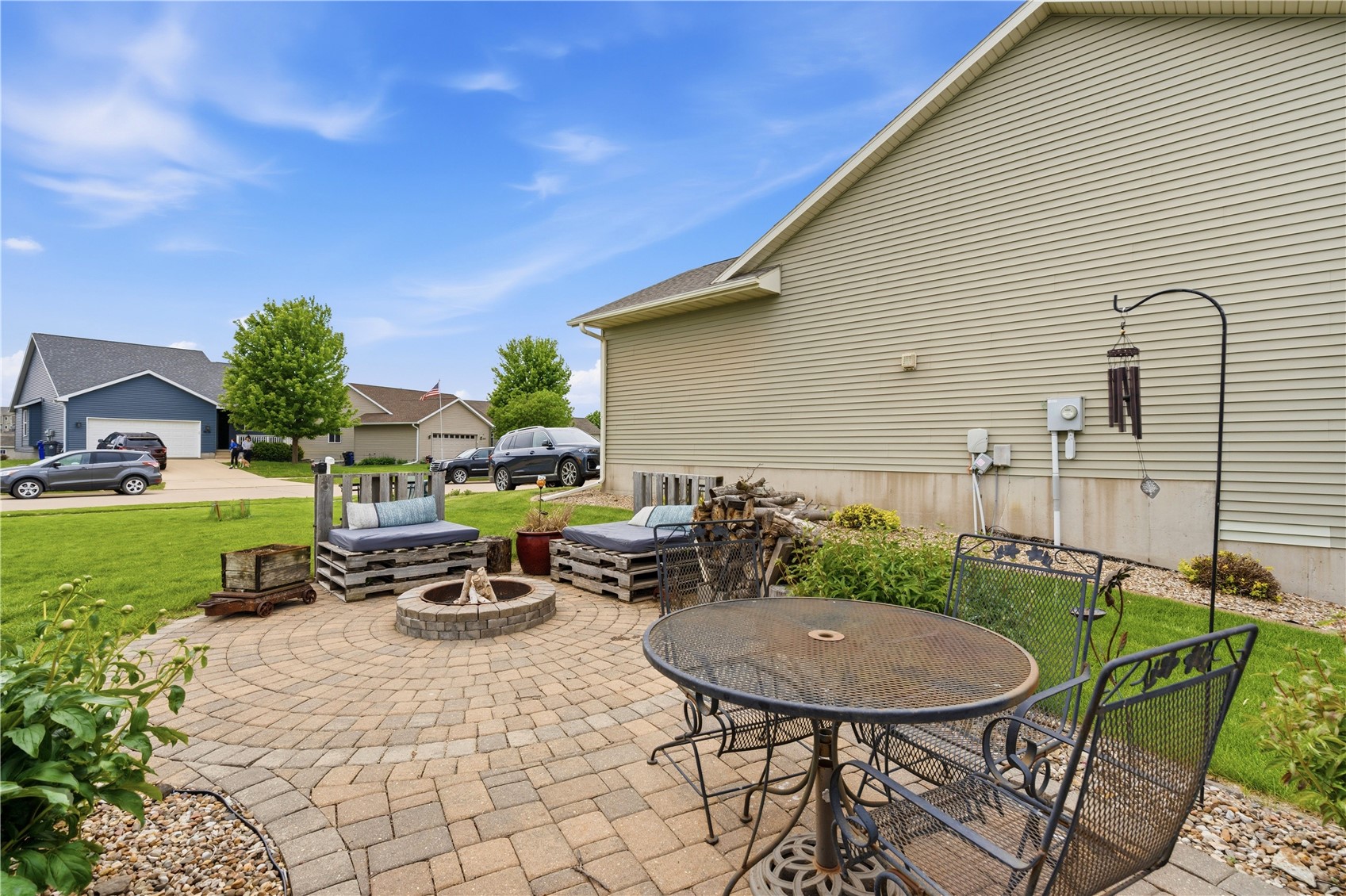 8417 Brighton Court Cedar Rapids IA 52404