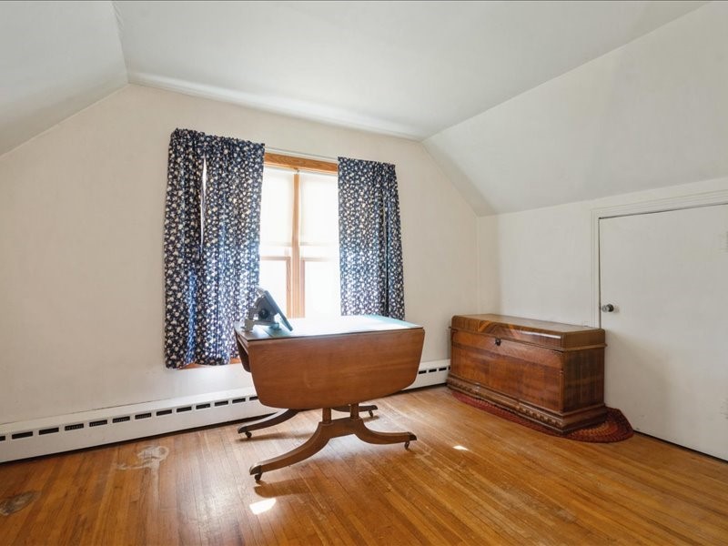 527 Union Street Ryan IA 52330