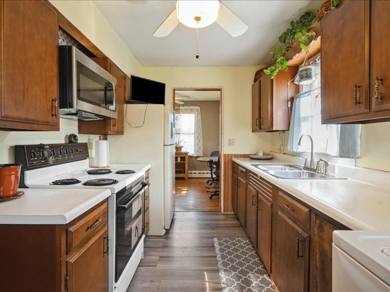 527 Union Street Ryan IA 52330