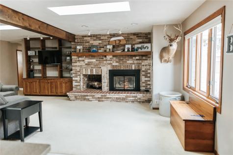 1310 Lilac Lane Cedar Falls IA 50613
