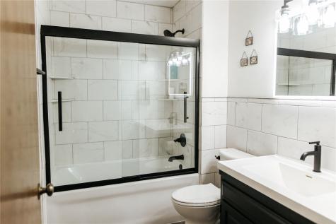 1310 Lilac Lane Cedar Falls IA 50613