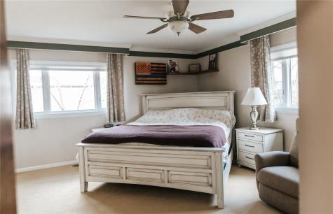 1310 Lilac Lane Cedar Falls IA 50613