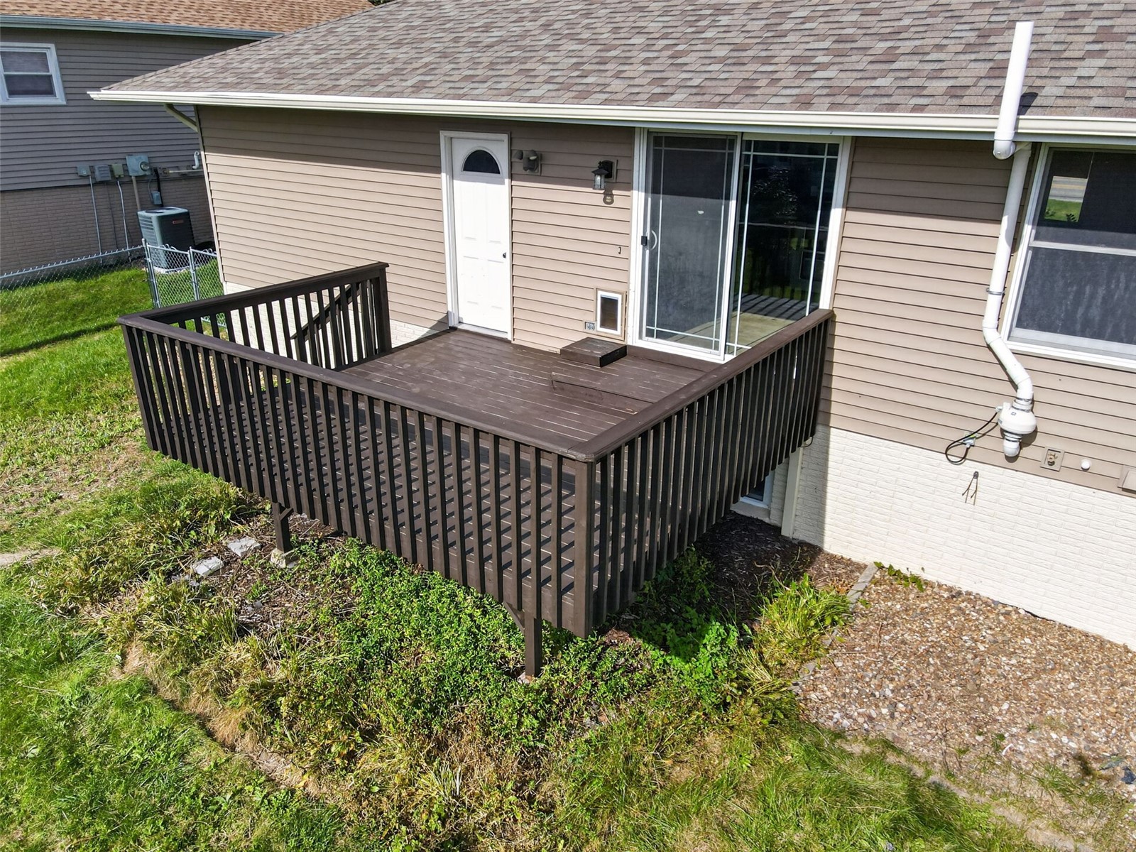219 Boyson NE Cedar Rapids IA 52402