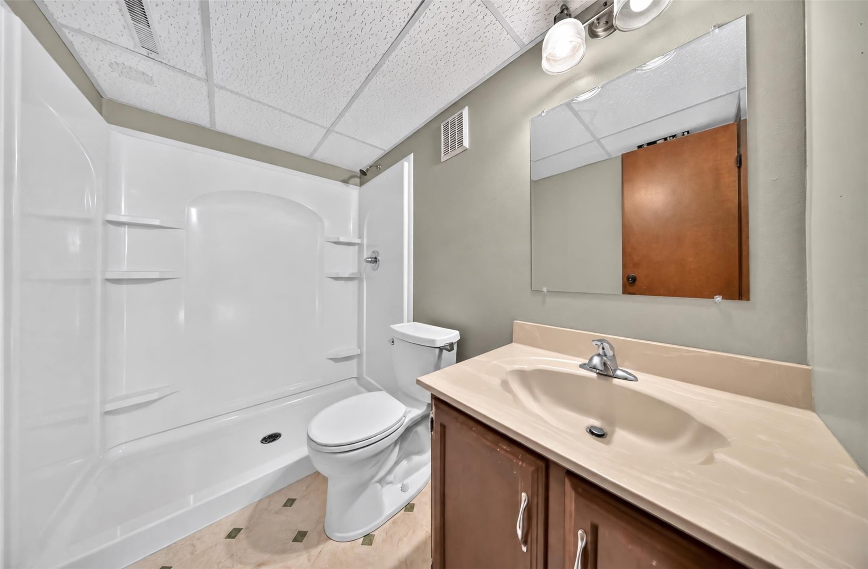 219 Boyson NE Cedar Rapids IA 52402