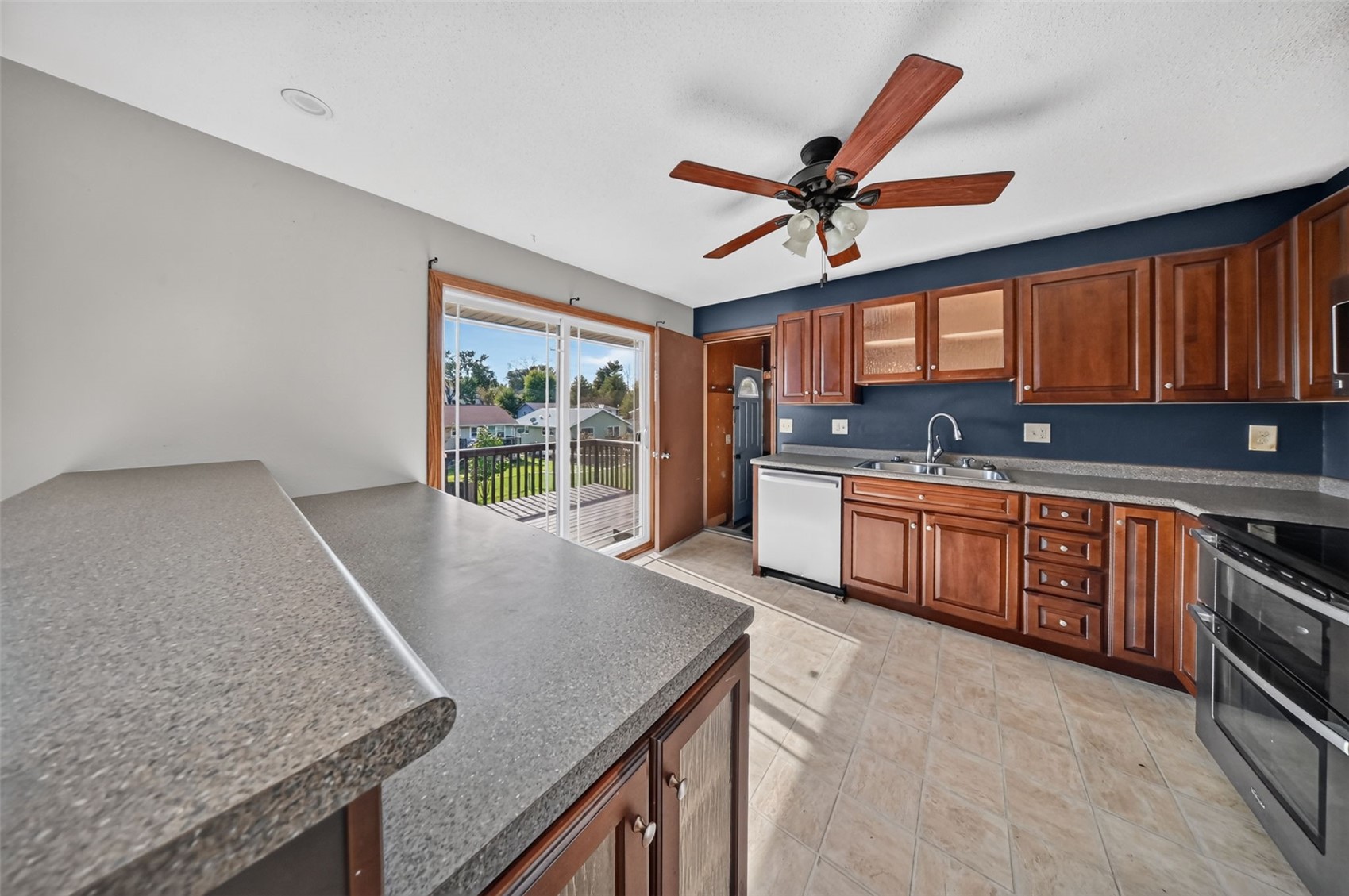 219 Boyson NE Cedar Rapids IA 52402