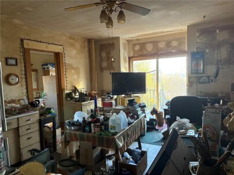 2912 M Avenue Williamsburg IA 52361