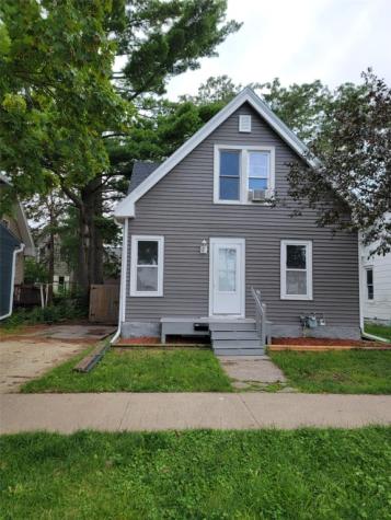 611 17th Street NE Cedar Rapids IA 52402