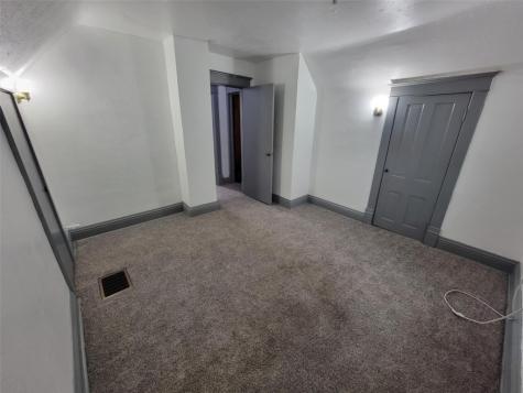 611 17th Street NE Cedar Rapids IA 52402