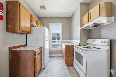 1019 10 Street SW Cedar Rapids IA 52404