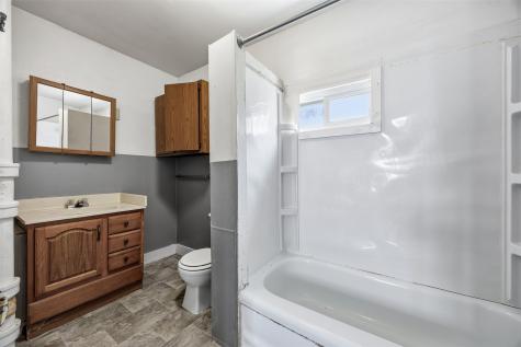 1019 10 Street SW Cedar Rapids IA 52404