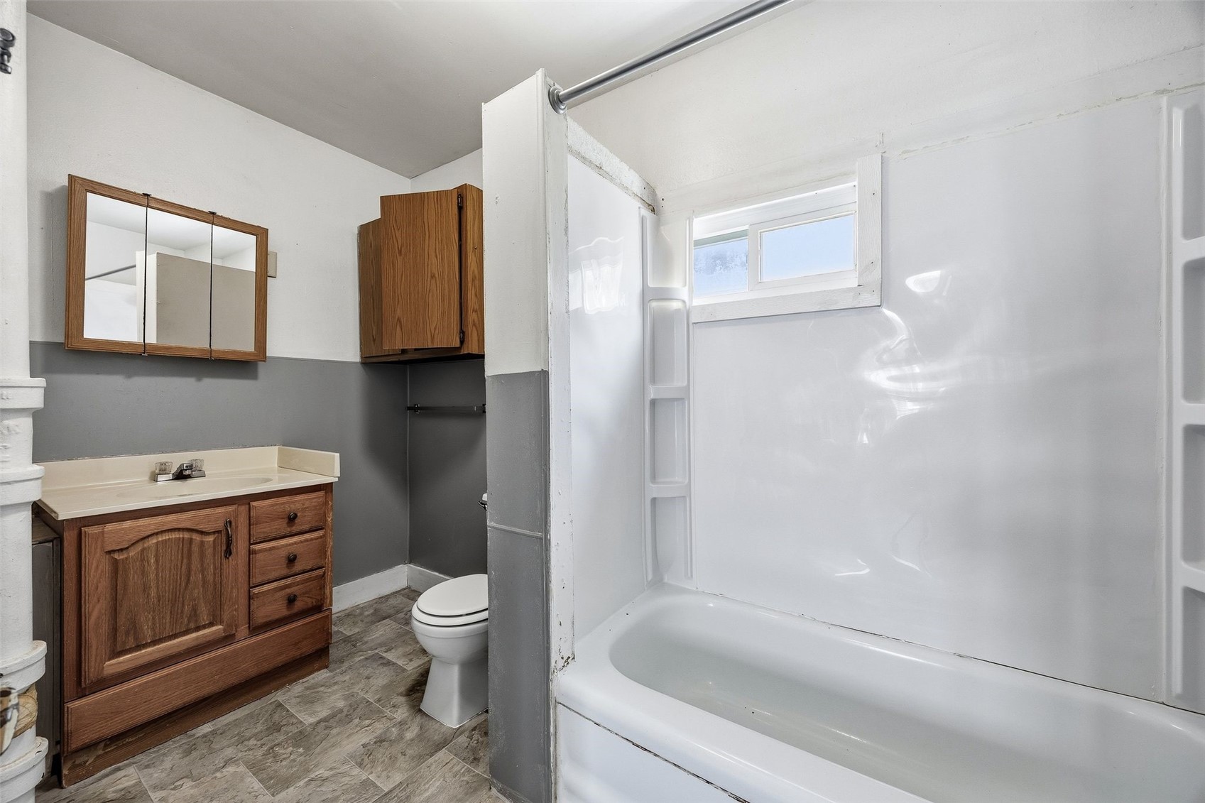 1019 10 Street SW Cedar Rapids IA 52404