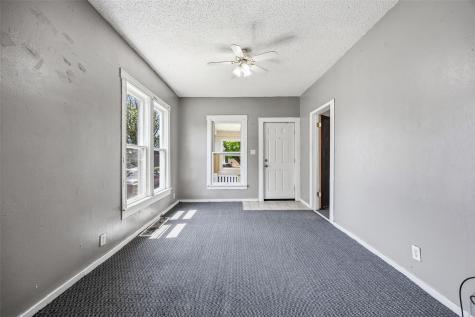 1019 10 Street SW Cedar Rapids IA 52404
