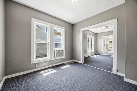 1019 10 Street SW Cedar Rapids IA 52404