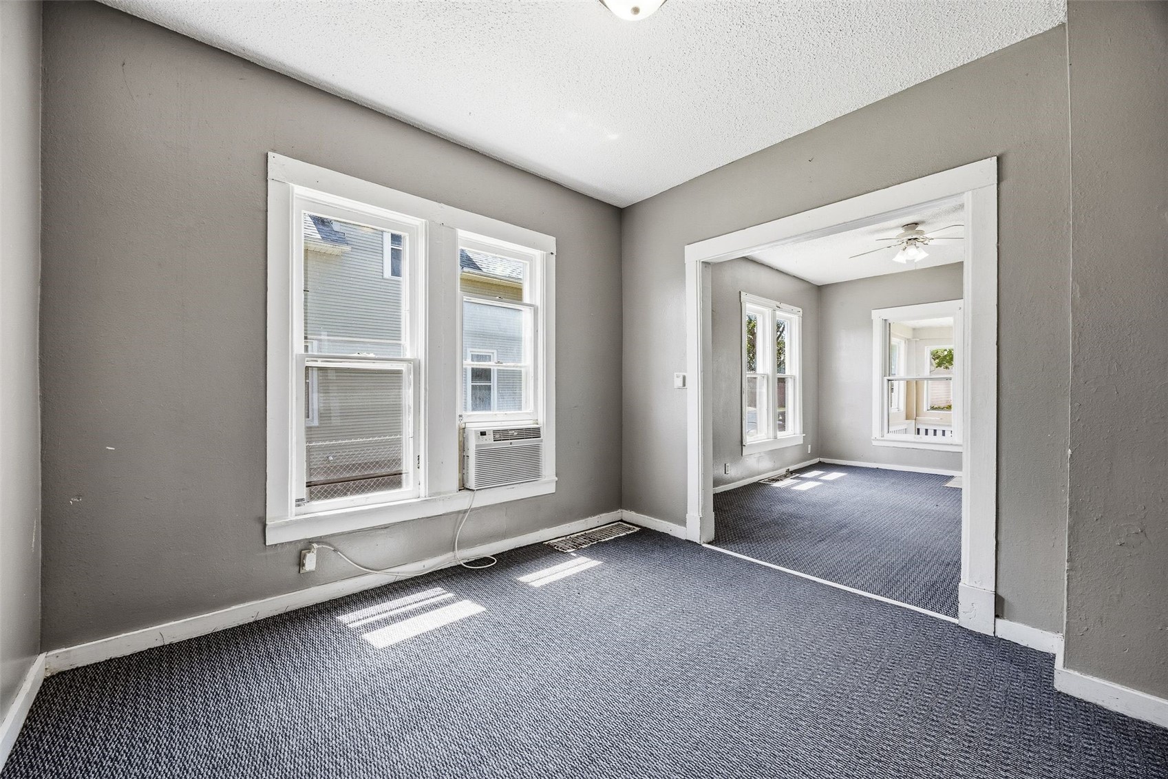 1019 10 Street SW Cedar Rapids IA 52404