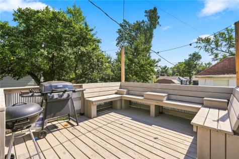 645 40th Street NE Cedar Rapids IA 52402
