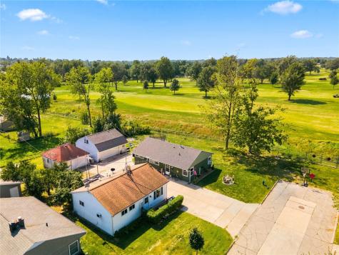 645 40th Street NE Cedar Rapids IA 52402