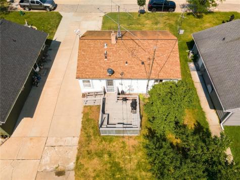 645 40th Street NE Cedar Rapids IA 52402