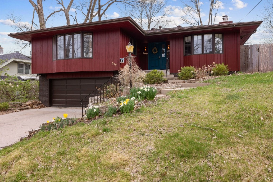 317 Linden Terrace SE Cedar Rapids IA 52403