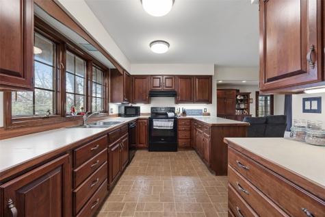 317 Linden Terrace SE Cedar Rapids IA 52403