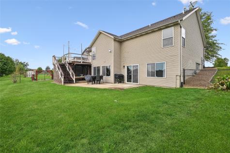 507 Limerock NW Cedar Rapids IA 52405
