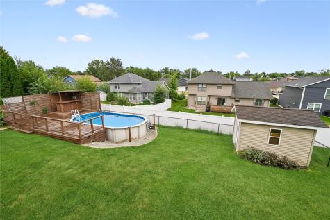 507 Limerock NW Cedar Rapids IA 52405
