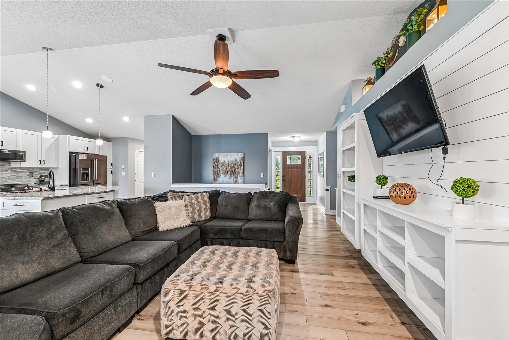 507 Limerock NW Cedar Rapids IA 52405