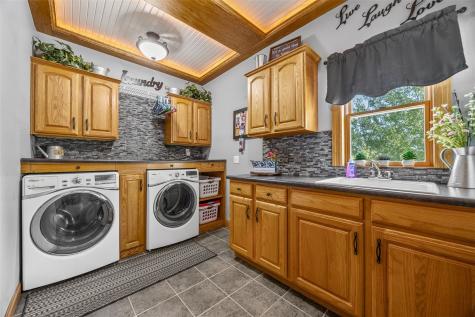 5185 Elderton Drive Marion IA 52302