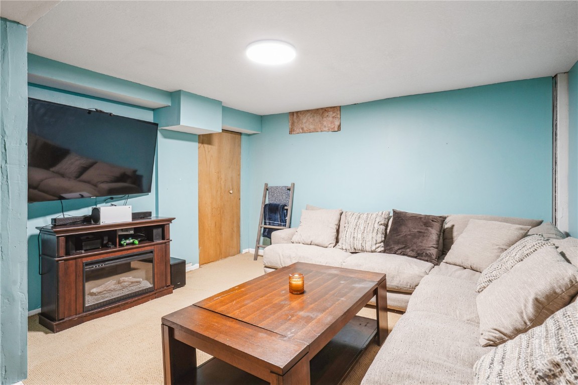 627 32nd Street SE Cedar Rapids IA 52403