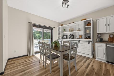 7987 218th Avenue Martelle IA 52305