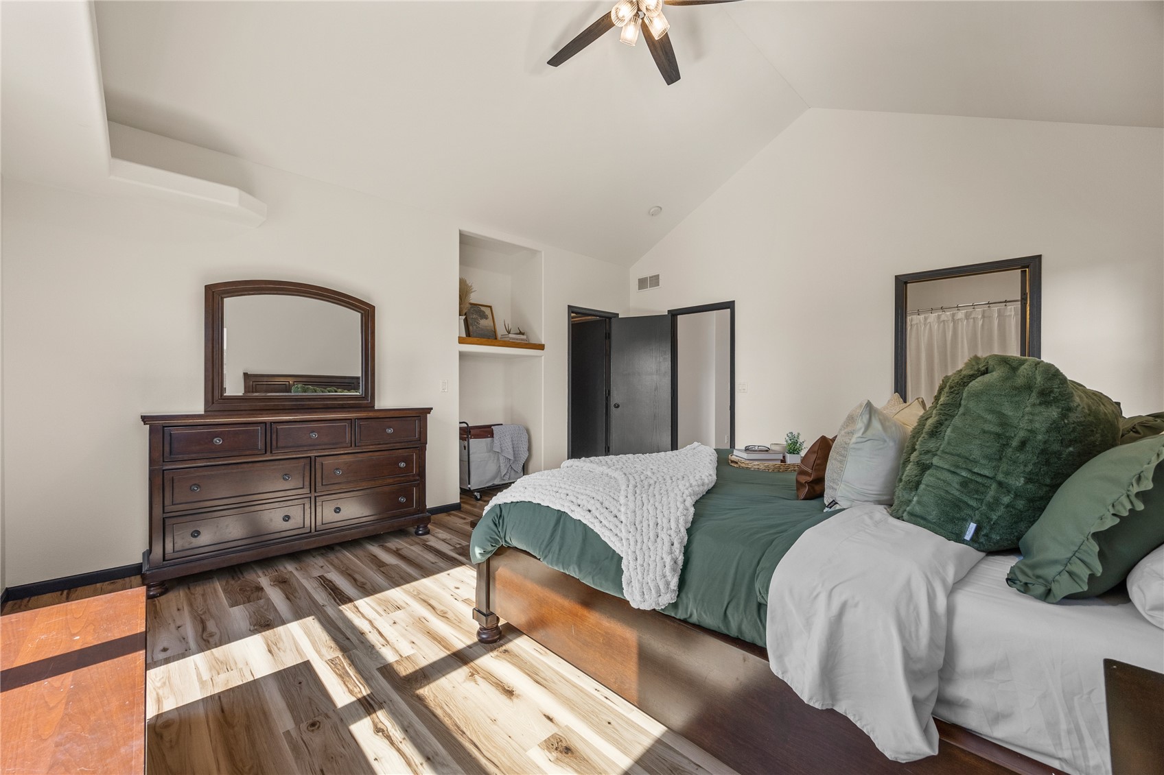 7987 218th Avenue Martelle IA 52305