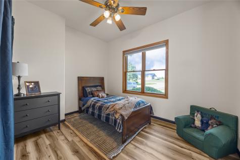 7987 218th Avenue Martelle IA 52305