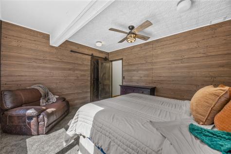 7987 218th Avenue Martelle IA 52305