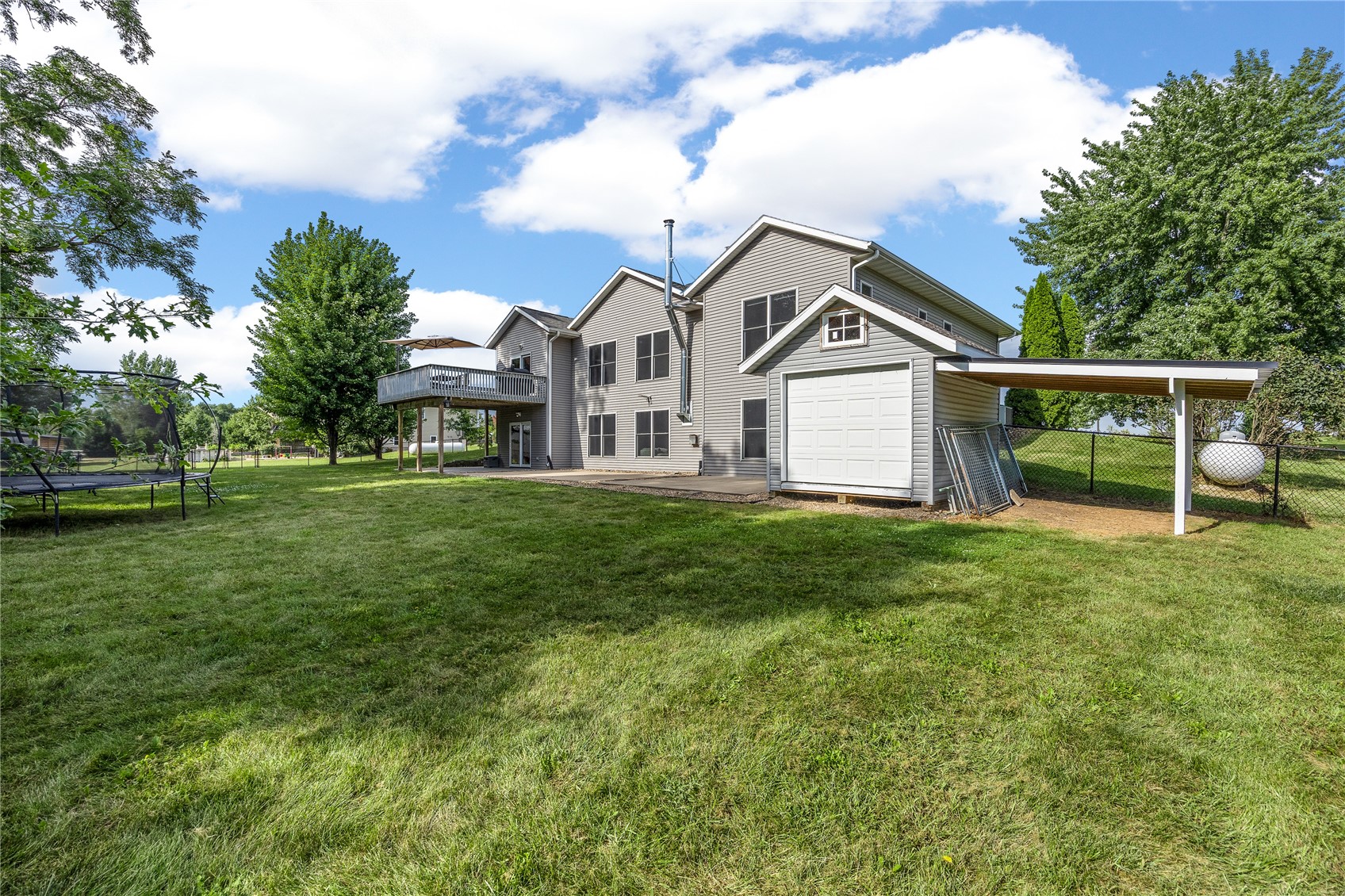 7987 218th Avenue Martelle IA 52305