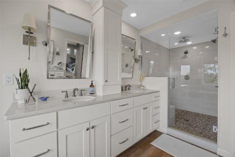 1340 Salm Drive North Liberty IA 52317