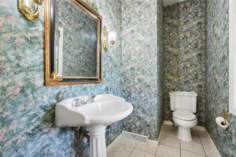 1837 Jordan Creek Road NE Solon IA 52333