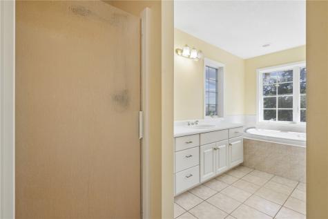1837 Jordan Creek Road NE Solon IA 52333